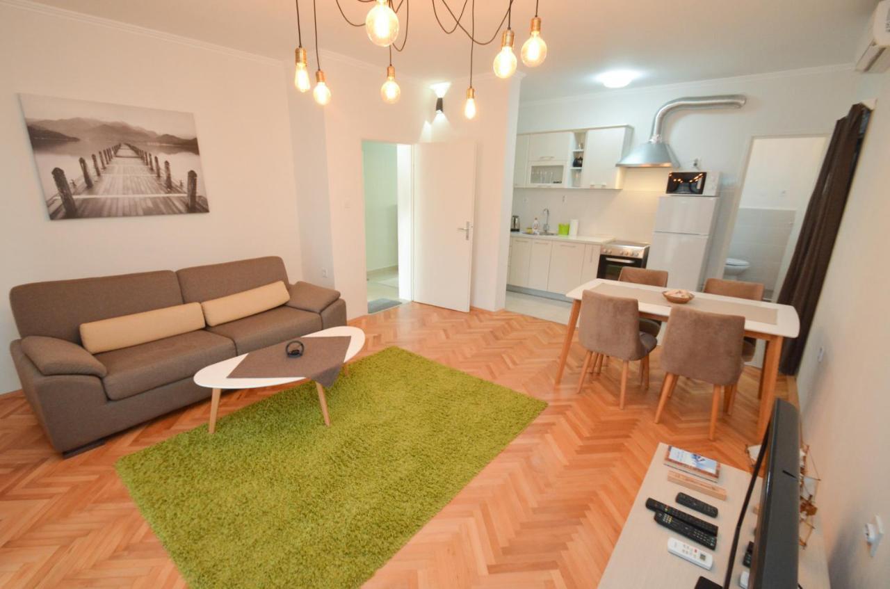 Tea Apartment Котор Екстериор снимка