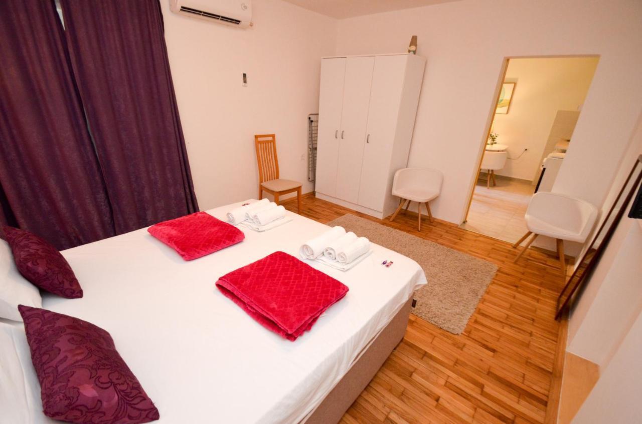 Tea Apartment Котор Екстериор снимка